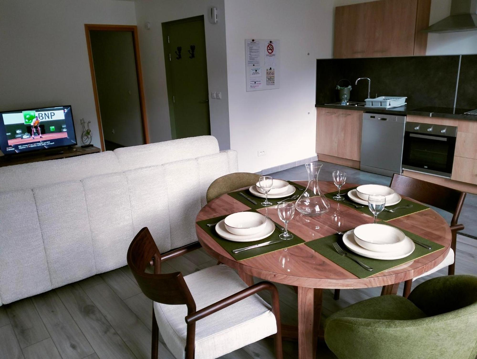 La Provence Vous Attend - 2Eme Etage Digne-les-Bains Zewnętrze zdjęcie